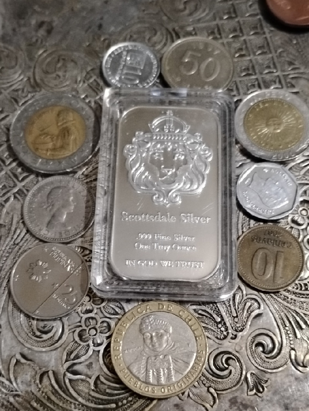 Scottsdale Silver 1 oz .999 Fine Silver Metal Bar - Lion Crest with Bonus Coins